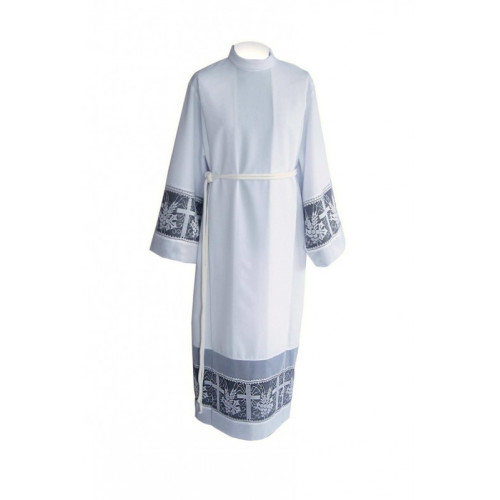 Priesteralbe mit Futter, Laschen