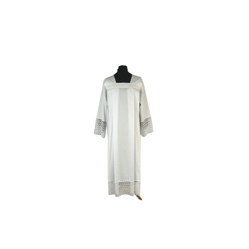 Traditionelle Priester-Albe mit Tabs + Guipure (10)