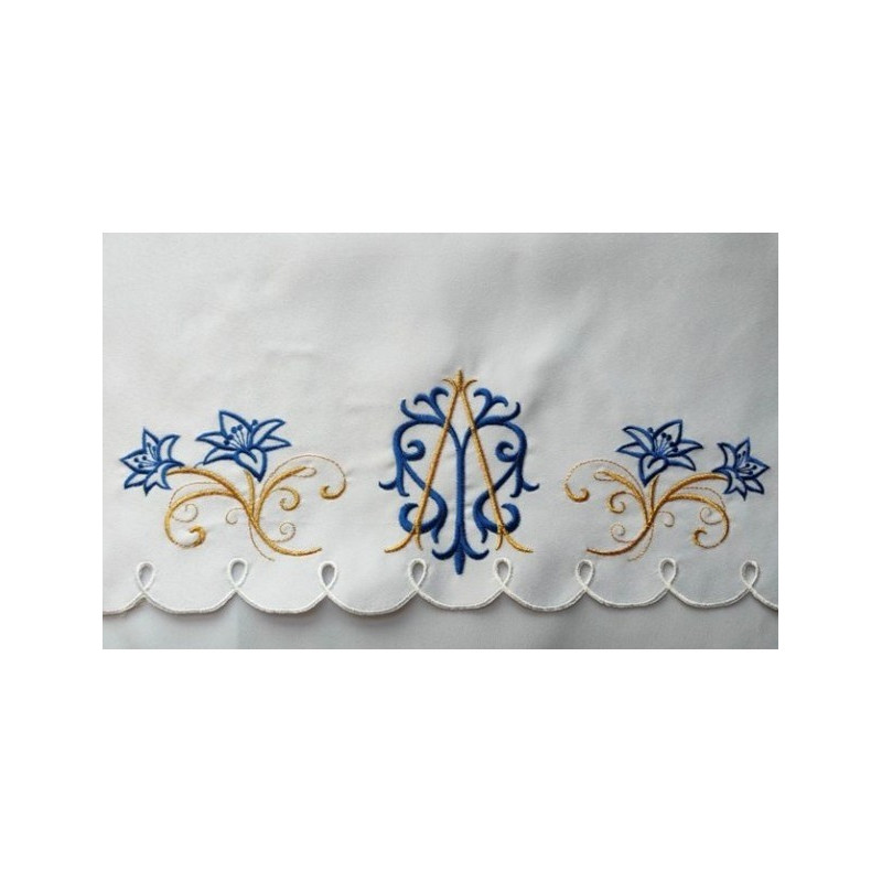 Bestickte Marianische Tischdecke (78)