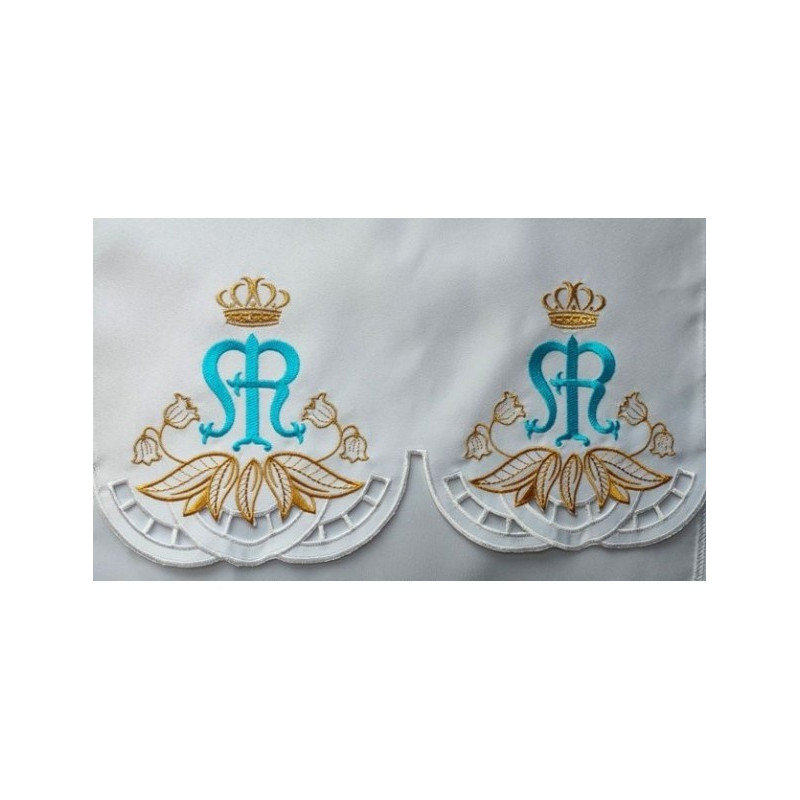 Bestickte Marianische Tischdecke (79)