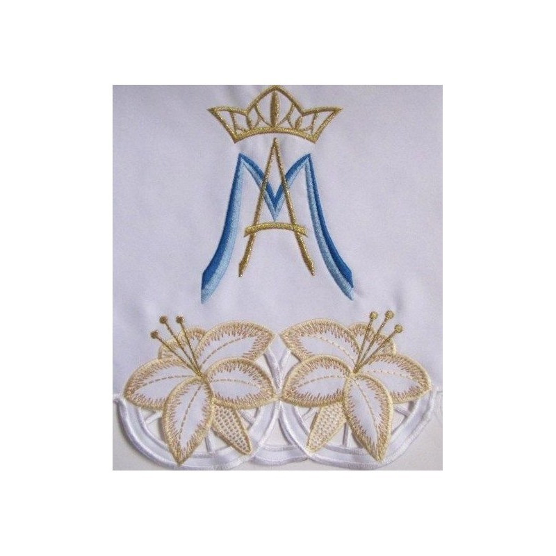 Bestickte Marianische Tischdecke (82)