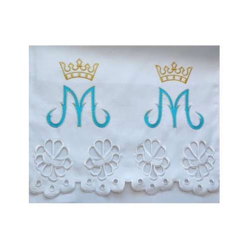 Bestickte Marianische Tischdecke (85)