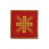 Rotes gesticktes Kelchtuch - Kreuz und Ohren