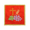 Besticktes rotes Kelchtuch - Kreuz, Traube, Ohren