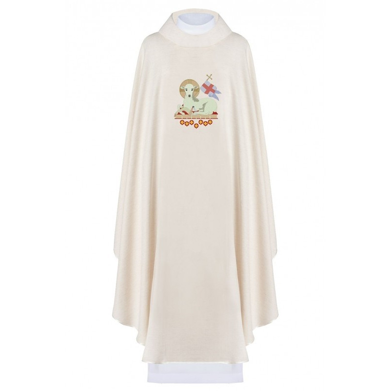 Besticktes Ostergewand mit dem Lamm Gottes - ecru (H90)